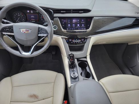 Used 2020 Cadillac XT6 Premium Luxury FWD image 18