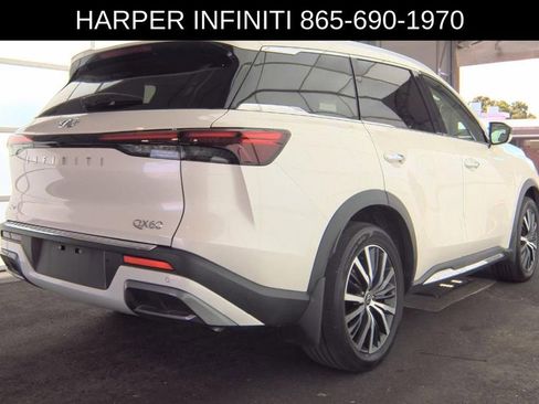 Used 2023 INFINITI QX60 Sensory w/ Cargo Package image 3
