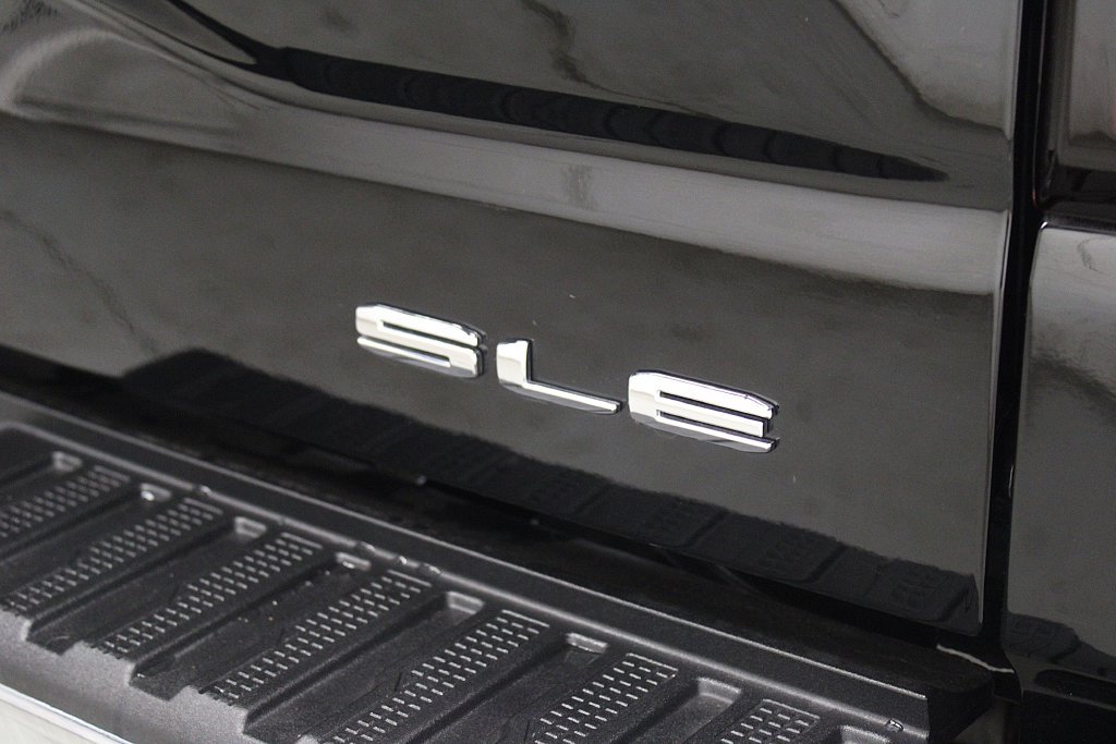 Used 2023 GMC Sierra 1500 SLE AWD/4WD image 42