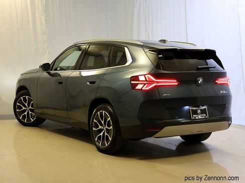 Certified 2025 BMW X3 xDrive30 AWD/4WD image 9