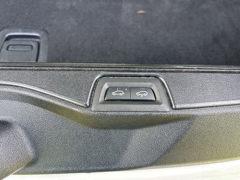 Used 2023 BMW X5 xDrive45e image 44