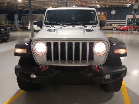 Used 2022 Jeep Wrangler Rubicon w/ Cold Weather Group AWD/4WD image 4