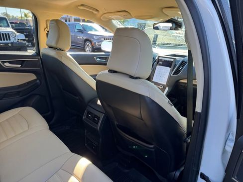 Certified 2023 Ford Edge SEL w/ Convenience Package image 24