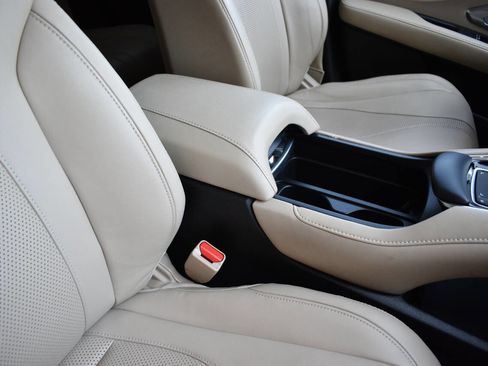 Used 2019 Acura RDX SH AWD w/Tech 4dr SUV w/Techno image 27