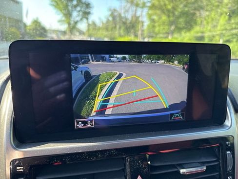Certified 2023 Lexus GX 460 Premium w/ Accessory Package AWD/4WD image 15