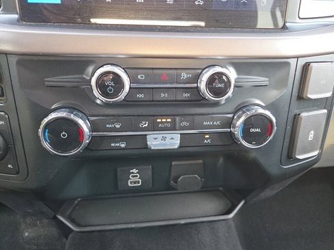 Used 2025 Ford F150 XLT w/ Equipment Group 301A Standard image 16