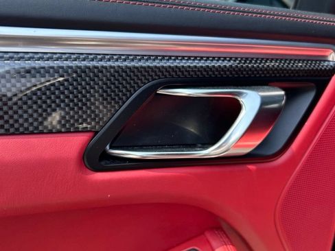 Used 2017 Porsche Macan GTS AWD/4WD image 45