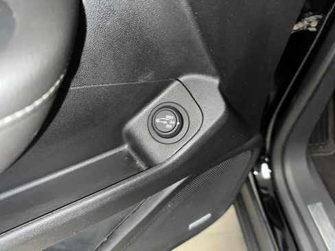 Used 2020 GMC Terrain Denali w/ Denali Premium Package image 7