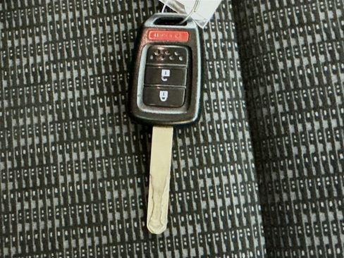 Used 2016 Honda Fit LX image 34