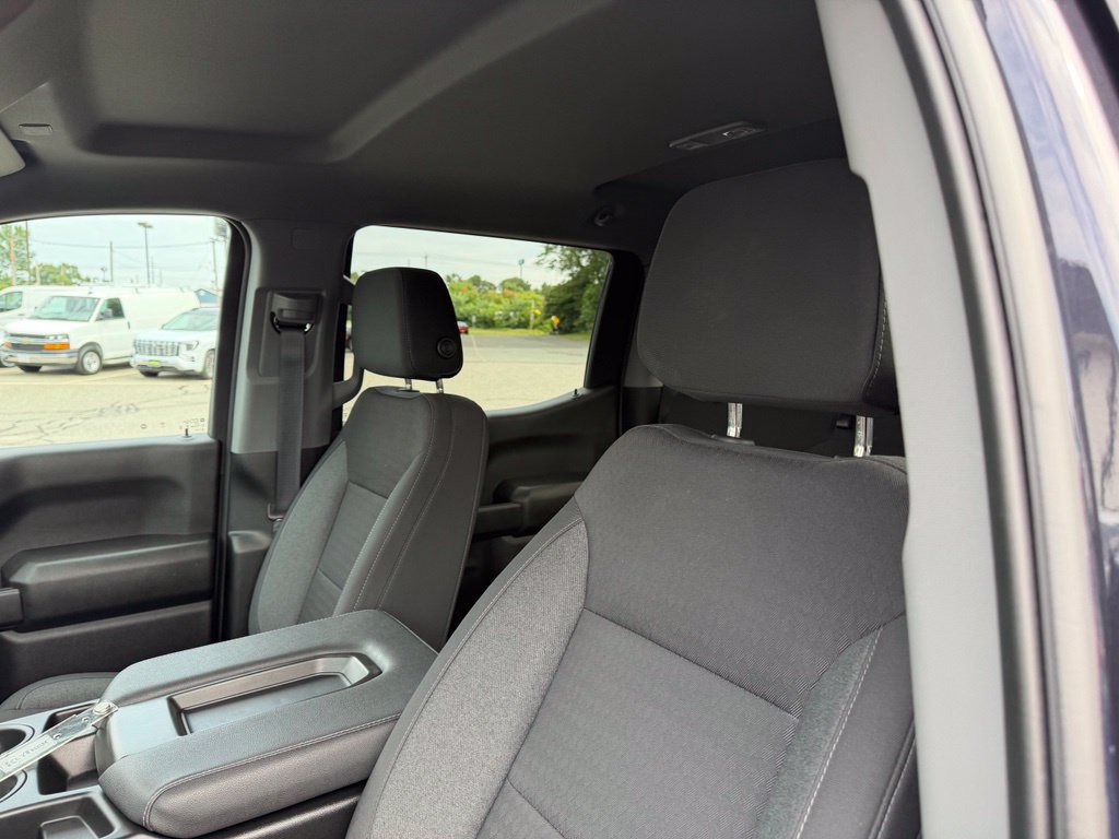 Certified 2024 Chevrolet Silverado 1500 Custom Trail Boss w/ LPO, Dark Essentials Package AWD/4WD image 16