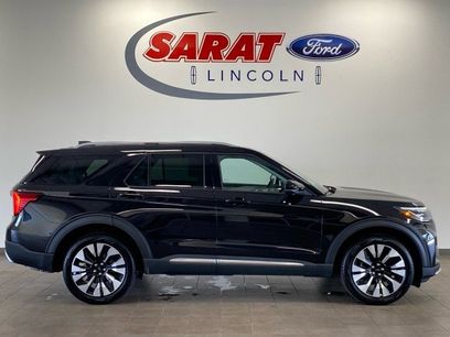 Certified 2025 Ford Explorer Platinum w/ LUX Leather Package