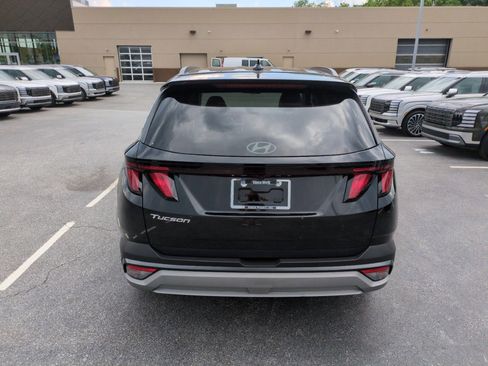 Used 2025 Hyundai Tucson SEL FWD image 6