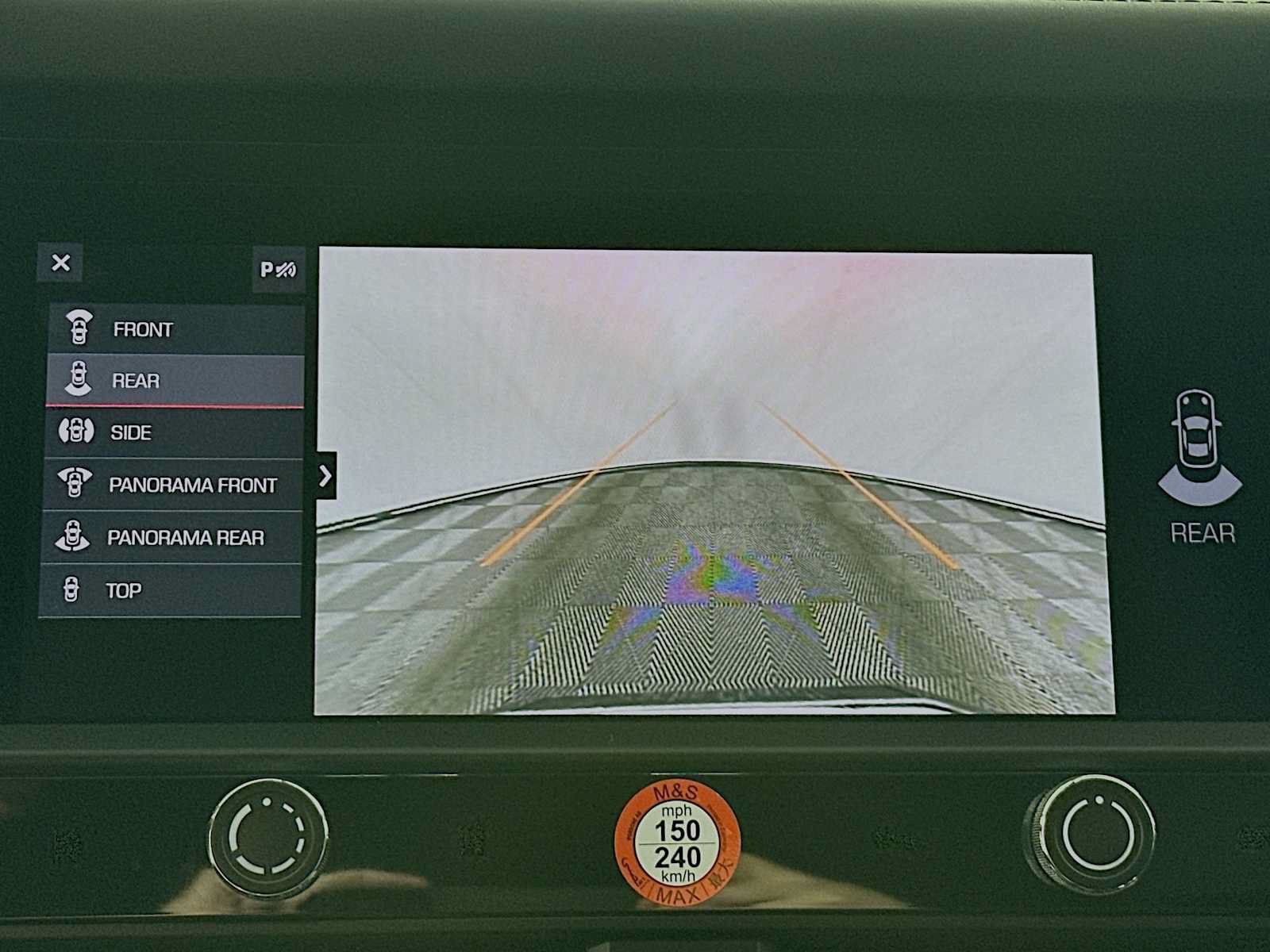 Certified 2026 Porsche Macan AWD/4WD image 19