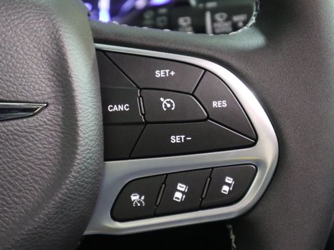 New 2026 Chrysler Pacifica Select image 31