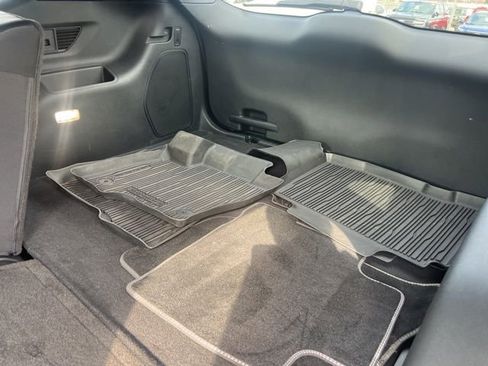 Certified 2023 Ford Edge ST image 23