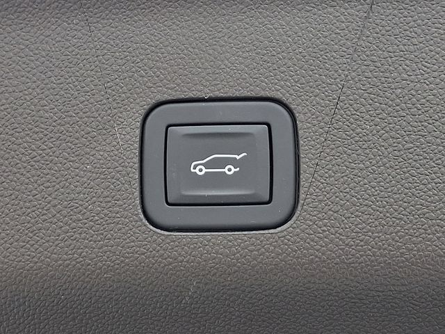 Used 2026 GMC Yukon XL Elevation AWD/4WD image 30