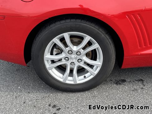 Used 2013 Chevrolet Camaro LT image 12