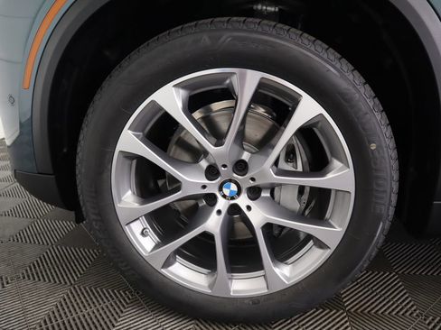 Used 2026 BMW X5 xDrive40i w/ Climate Comfort Package image 32
