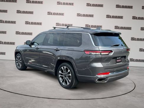 Used 2021 Jeep Grand Cherokee L Overland w/ Luxury Tech Group IV AWD/4WD image 3