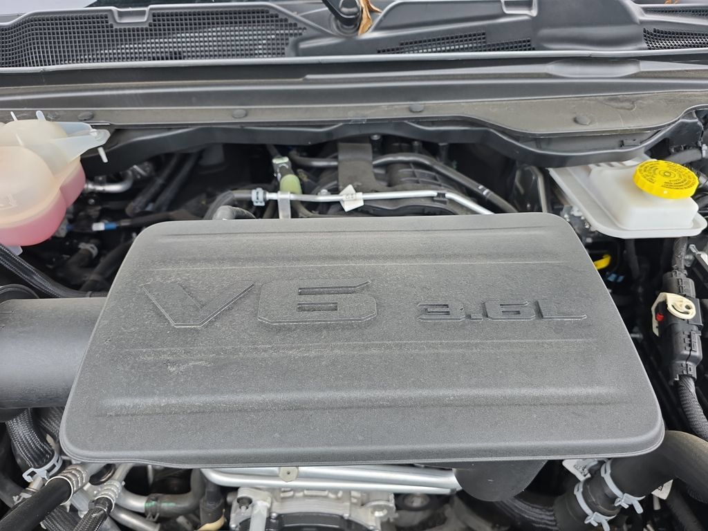 Used 2025 RAM 1500 Big Horn AWD/4WD image 25