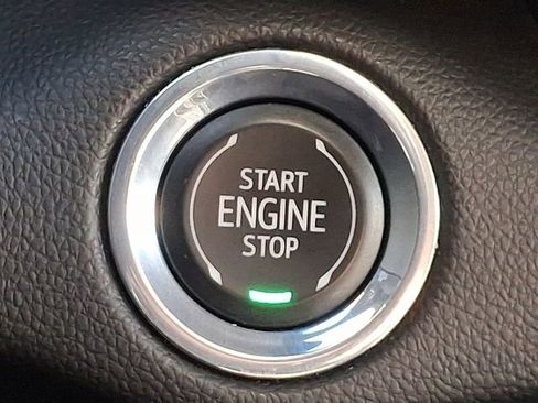 Used 2023 Buick Envision Preferred image 25