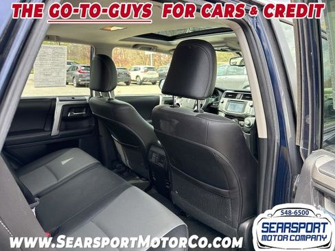 Used 2018 Toyota 4Runner SR5 Premium AWD/4WD image 9