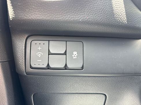 Used 2019 Kia Soul + FWD image 42