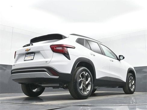 New 2026 Chevrolet Trax LT image 44