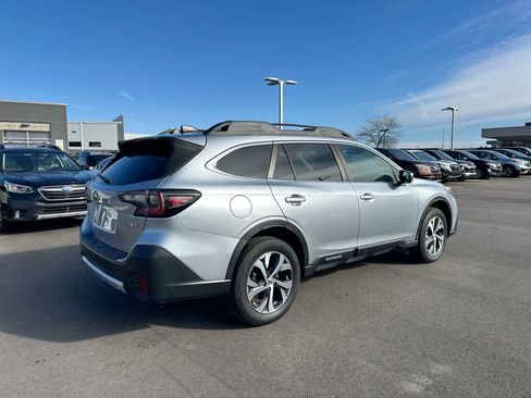 Certified 2021 Subaru Outback Limited image 13