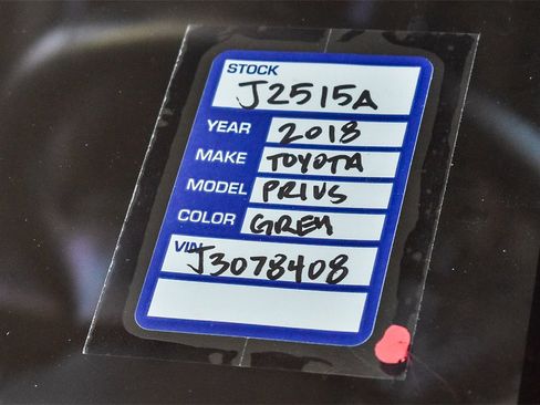 Used 2018 Toyota Prius Prime Premium image 28