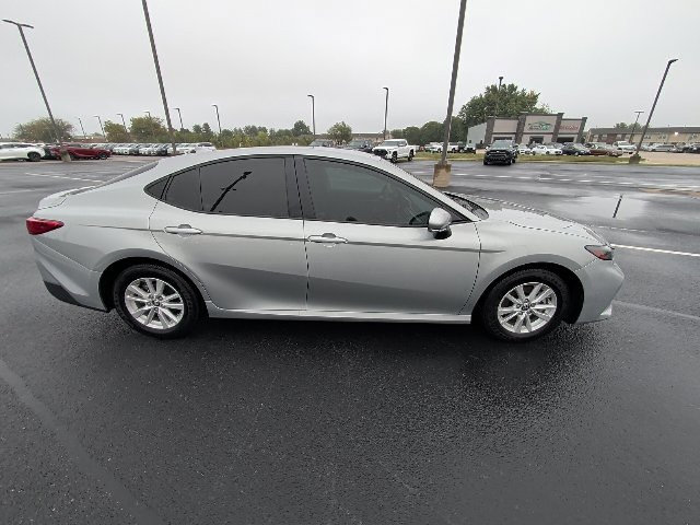 Used 2026 Toyota Camry LE FWD image 2