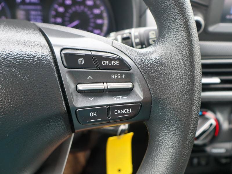 Used 2020 Hyundai Kona SE w/ Cargo Package FWD image 17