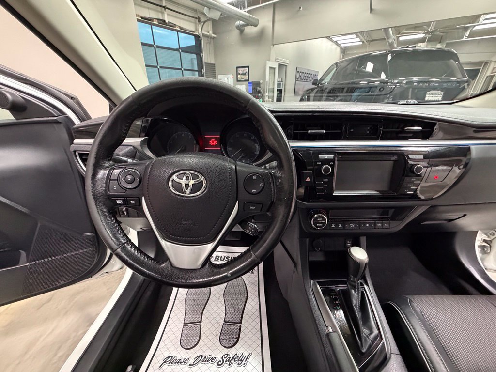Used 2016 Toyota Corolla S FWD image 12