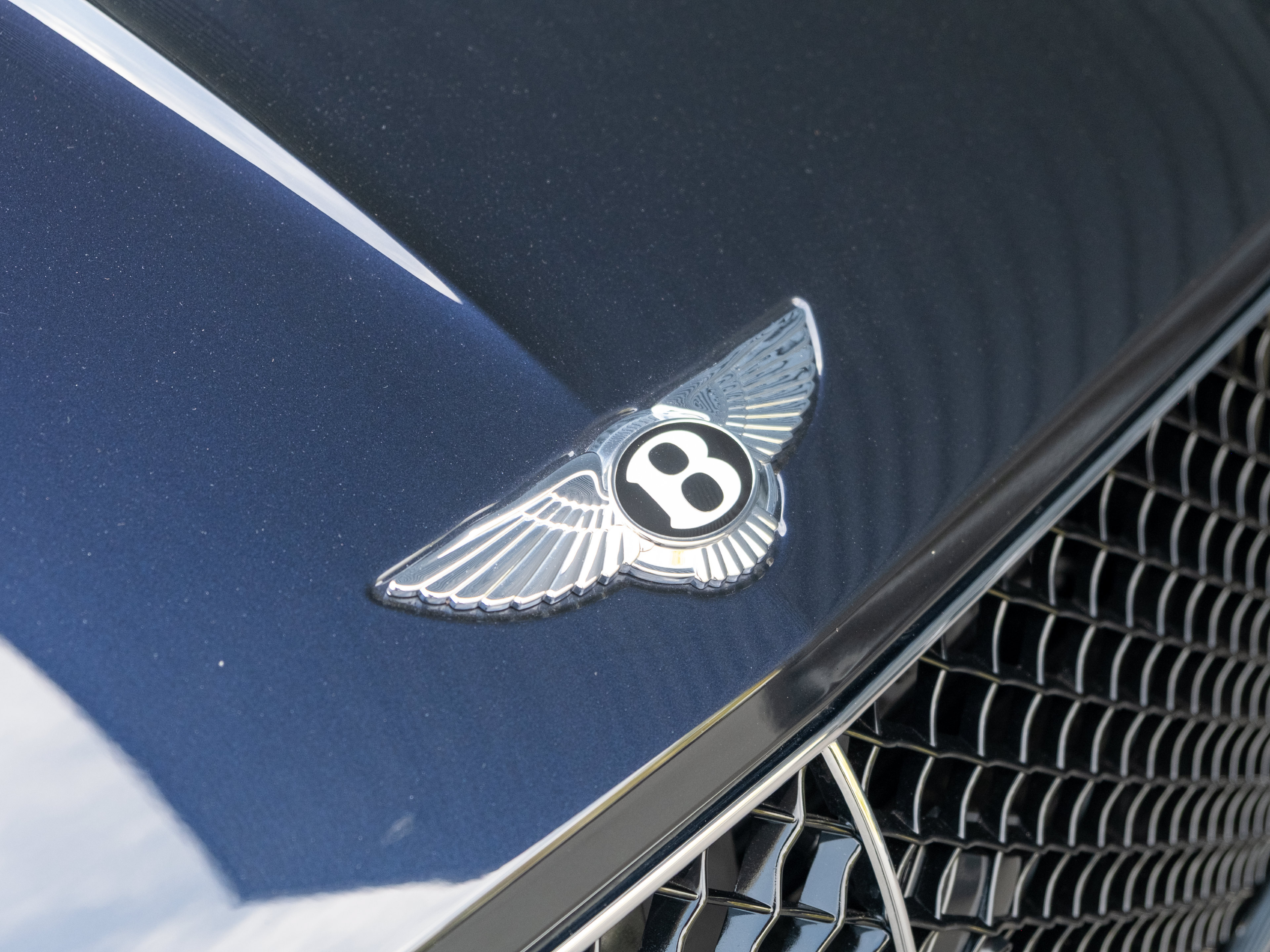 Used 2024 Bentley Continental GT AWD/4WD image 18