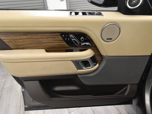 Used 2018 Land Rover Range Rover Long Wheelbase Supercharged image 13