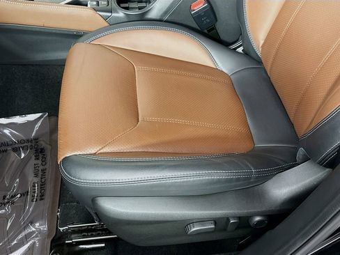 Used 2023 Subaru Forester Touring image 27