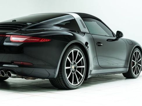 Used 2014 Porsche 911 Targa 4S AWD/4WD image 14