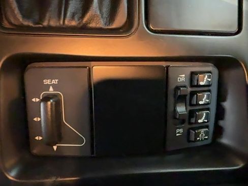 Used 1996 Chevrolet Corvette Coupe image 26