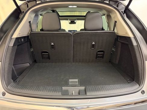 Used 2024 Acura MDX FWD w/ Technology Package image 37