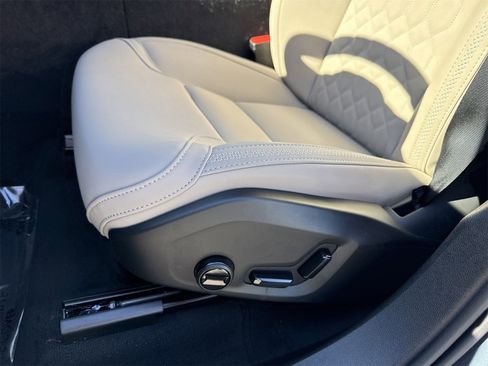 New 2026 Volvo XC60 B5 Plus w/ Protection Package Premier image 11