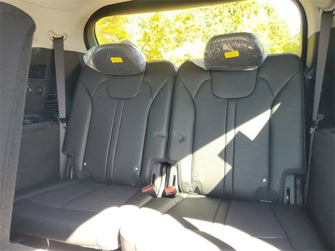 New 2026 Kia Sorento S w/ S Panoramic Sunroof Package image 10