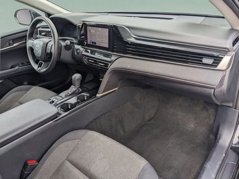 Used 2025 Toyota Camry LE FWD image 16