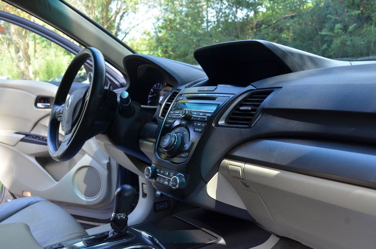 Used 2015 Acura RDX w/ Technology Package AWD/4WD image 14