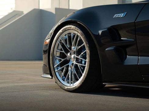 Used 2010 Chevrolet Corvette ZR1 w/ Preferred Equipment Group image 32