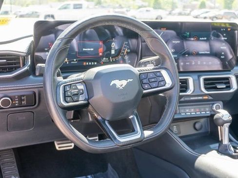 Used 2025 Ford Mustang GT Premium RWD image 35