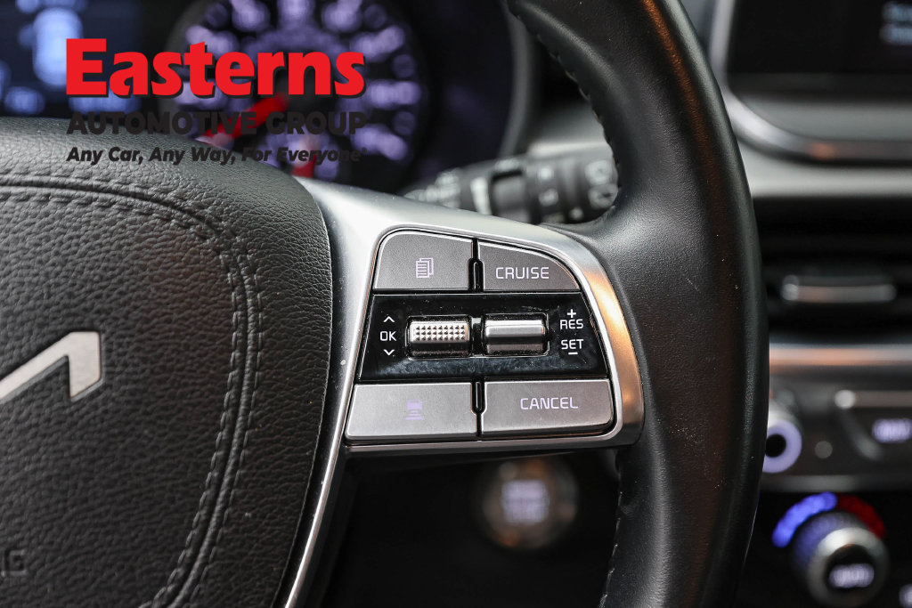 Used 2022 Kia Telluride LX FWD image 16