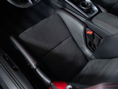 Used 2023 Porsche 911 GT3 image 31