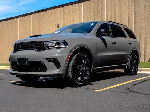 Used 2023 Dodge Durango GT AWD/4WD image 4