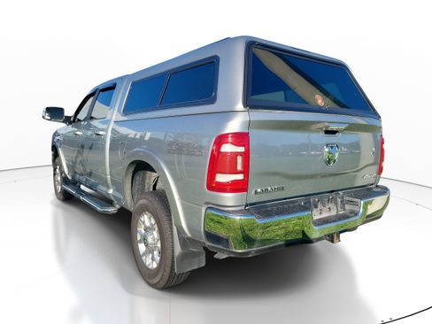 Used 2022 RAM 2500 Laramie AWD/4WD image 6