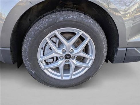 Used 2023 Ford Edge SEL image 22